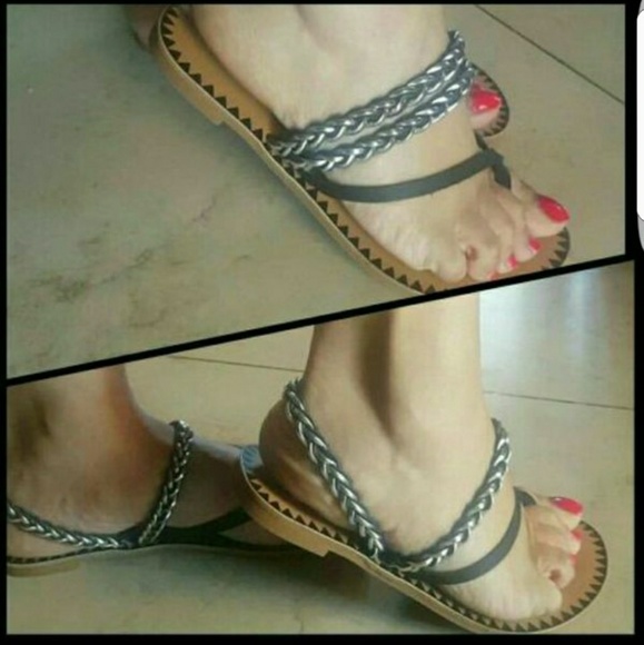 Sandals - Picture 3 of 3